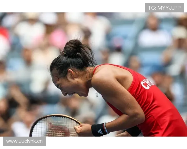 潘展乐今天吃了啥？看他赛场外的日常，简直和打球判若两人！