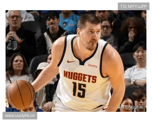 保罗挡拆组织对比约基奇 更擅长制造外线空位